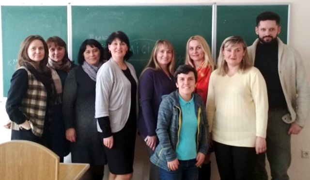 Викладачі кафедри іноземних мов з Лілією Проць